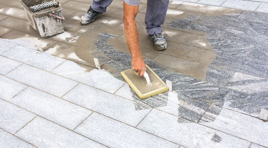 Professional gutter cleaning in Alston, GA